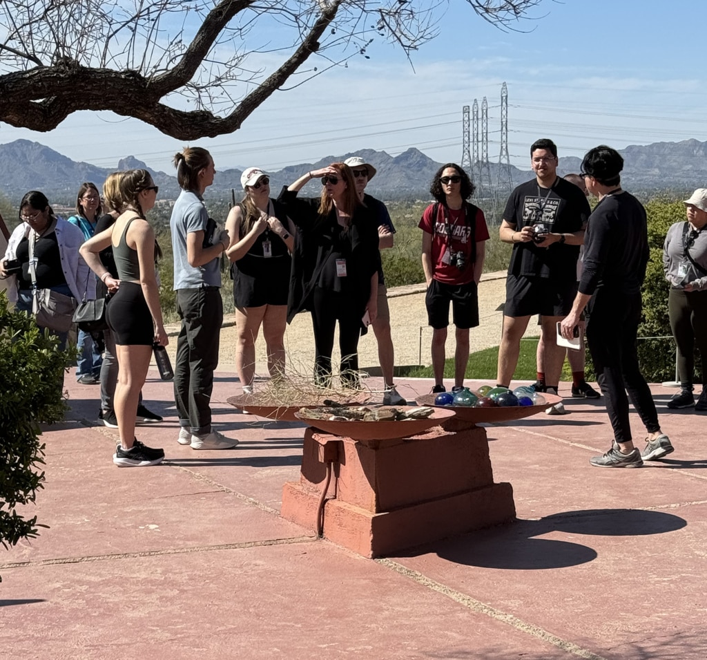 WSU students touring Taliesin West